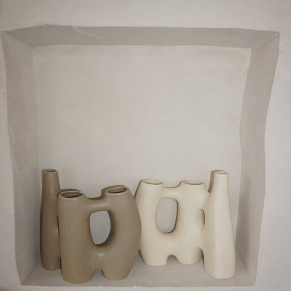 The Mette Vase - Picture 4 of 5